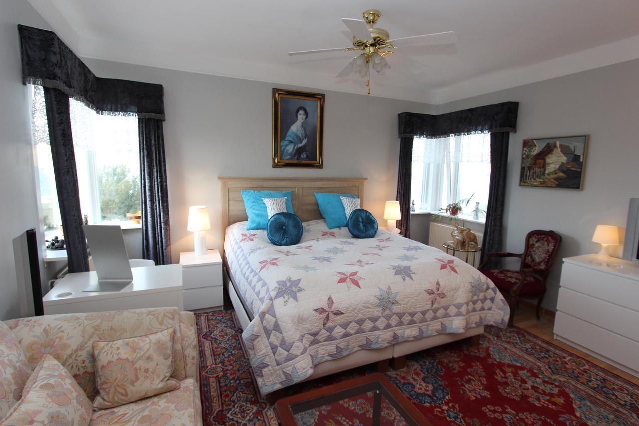 The Viking Country Club Country house *